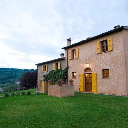Sleeps 6 With Pool And Wifi
